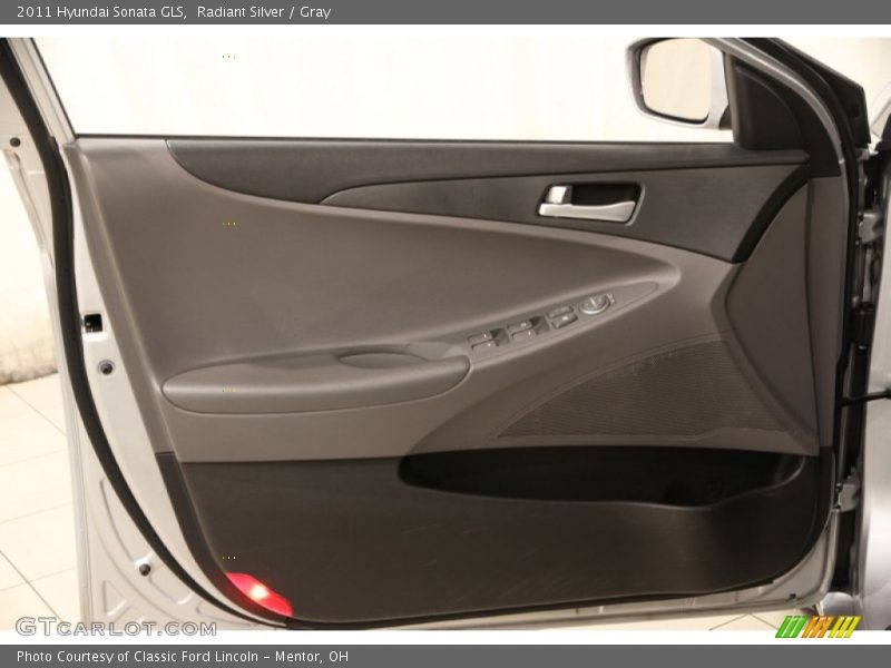 Radiant Silver / Gray 2011 Hyundai Sonata GLS