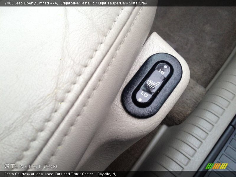 Bright Silver Metallic / Light Taupe/Dark Slate Gray 2003 Jeep Liberty Limited 4x4