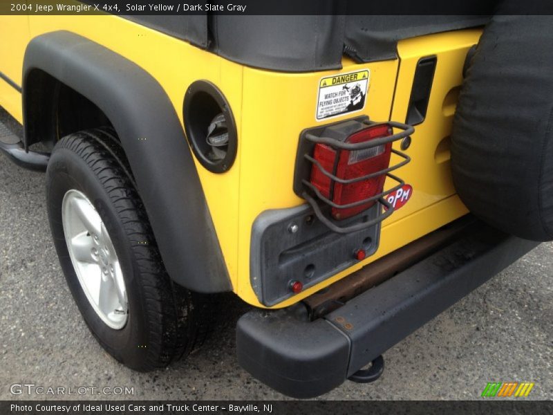 Solar Yellow / Dark Slate Gray 2004 Jeep Wrangler X 4x4