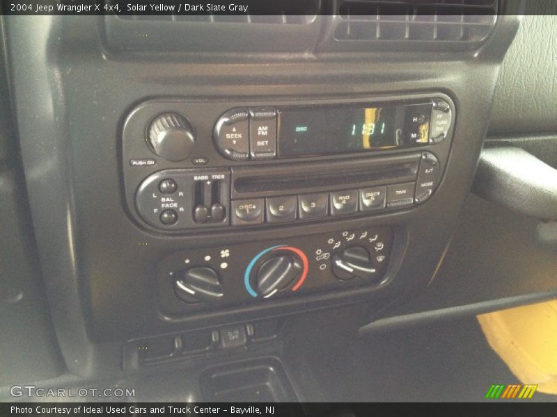 Solar Yellow / Dark Slate Gray 2004 Jeep Wrangler X 4x4