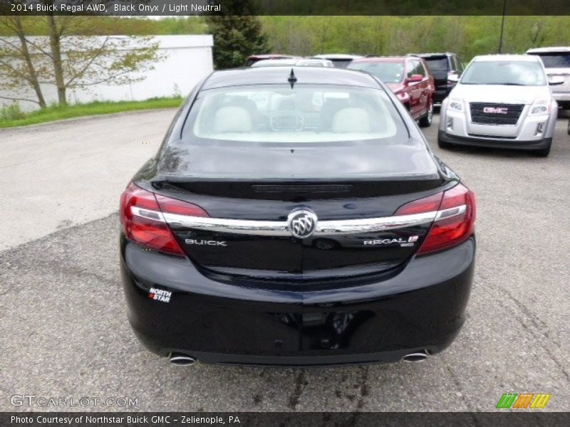 Black Onyx / Light Neutral 2014 Buick Regal AWD
