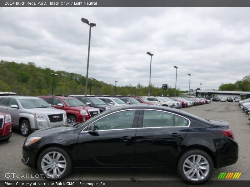 Black Onyx / Light Neutral 2014 Buick Regal AWD