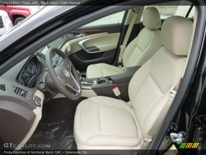 Front Seat of 2014 Regal AWD