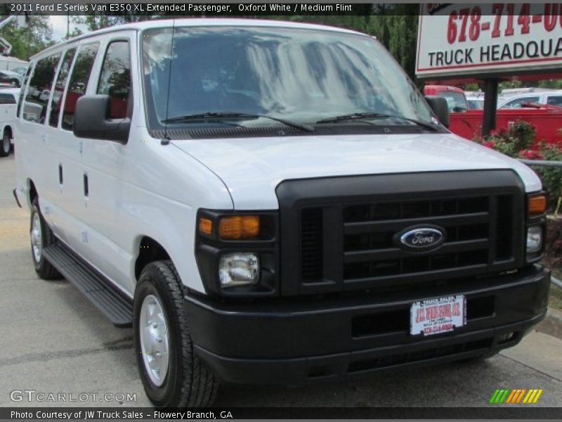Oxford White / Medium Flint 2011 Ford E Series Van E350 XL Extended Passenger