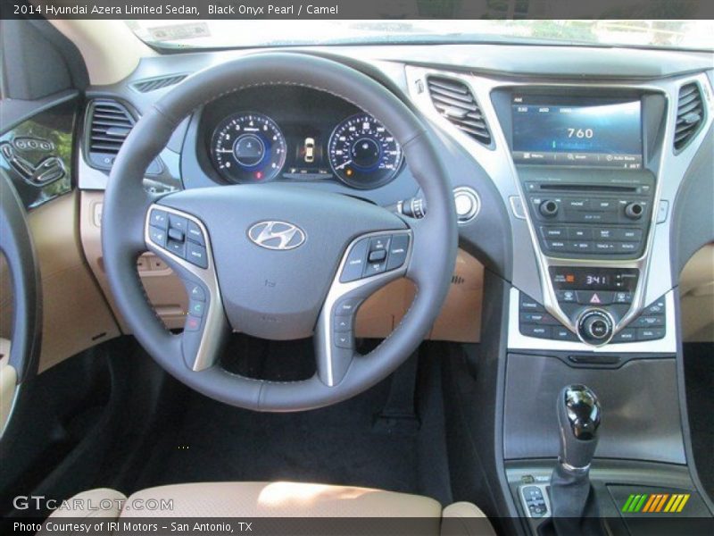 Dashboard of 2014 Azera Limited Sedan