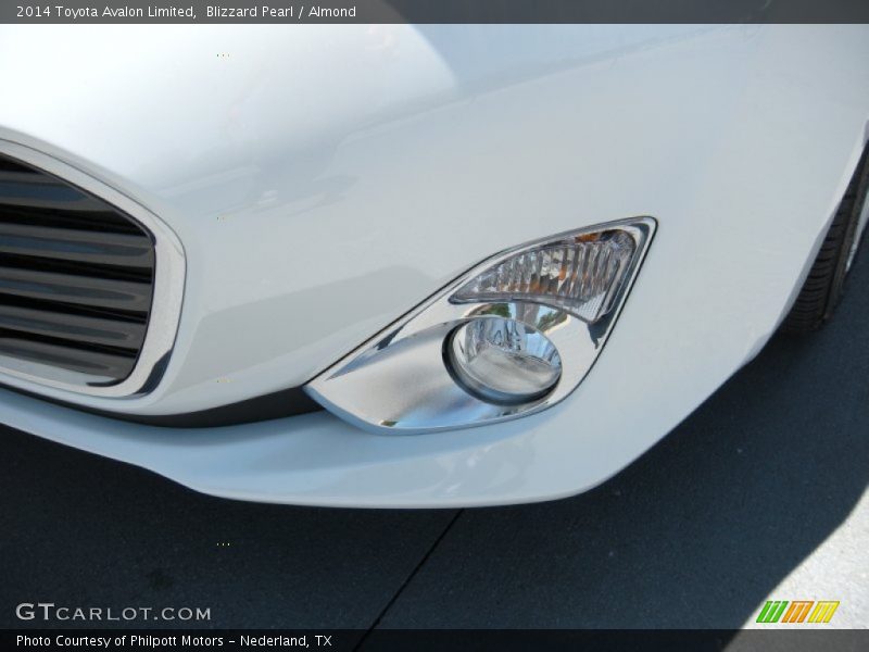 Blizzard Pearl / Almond 2014 Toyota Avalon Limited