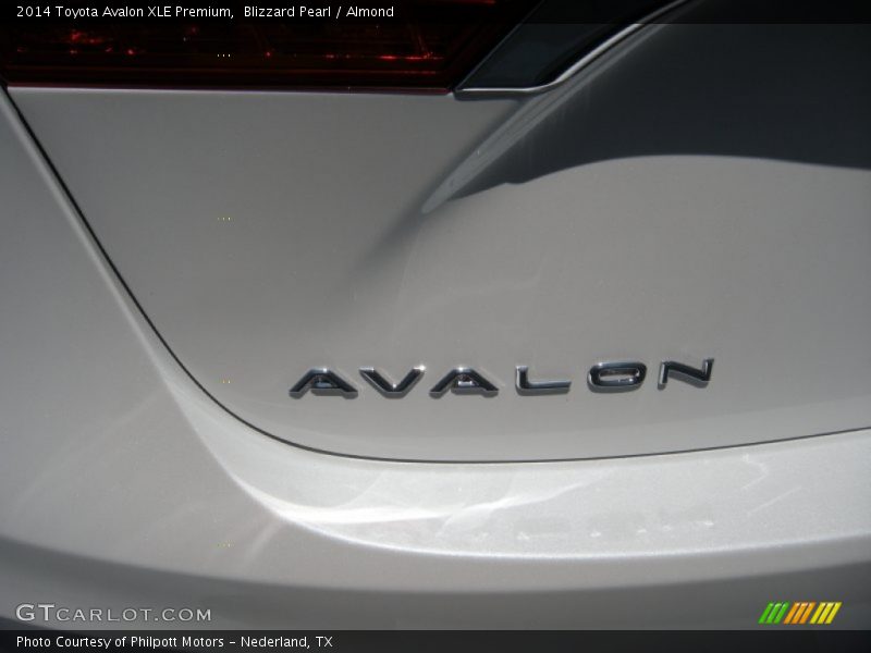 Blizzard Pearl / Almond 2014 Toyota Avalon XLE Premium