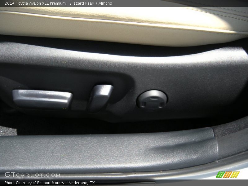 Blizzard Pearl / Almond 2014 Toyota Avalon XLE Premium