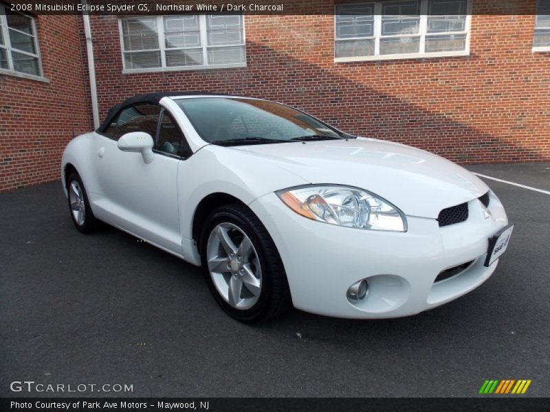 Front 3/4 View of 2008 Eclipse Spyder GS