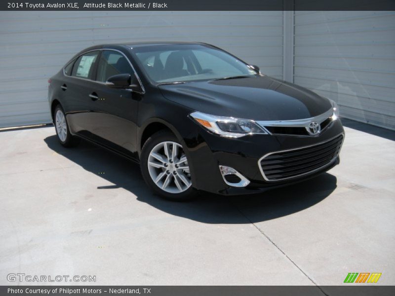 Attitude Black Metallic / Black 2014 Toyota Avalon XLE