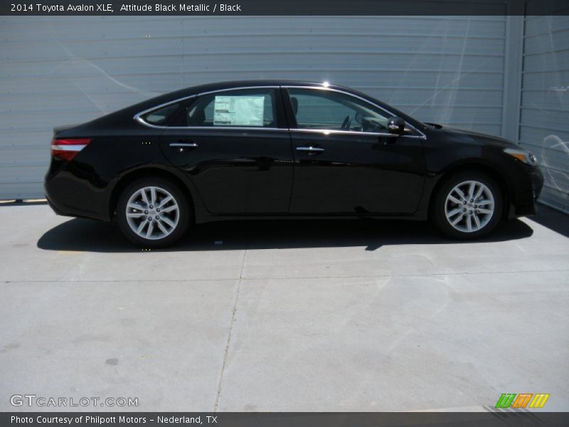 Attitude Black Metallic / Black 2014 Toyota Avalon XLE