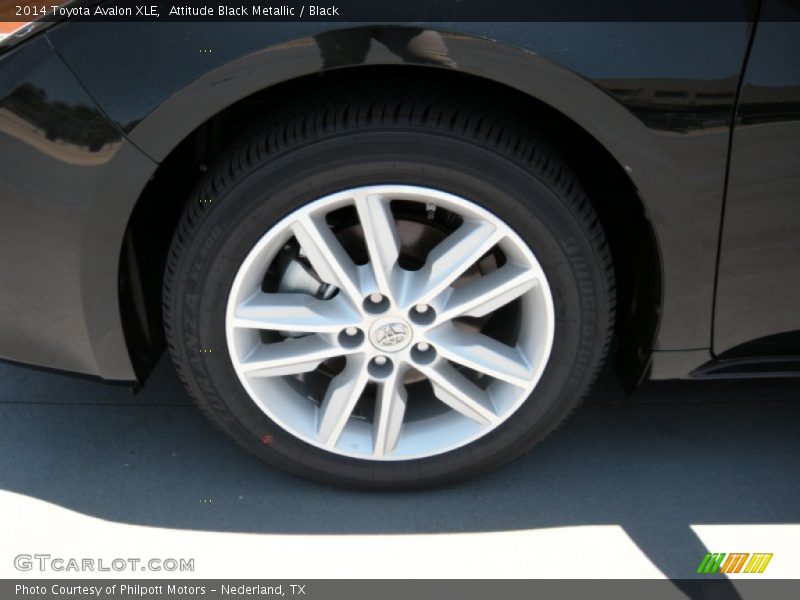 Attitude Black Metallic / Black 2014 Toyota Avalon XLE
