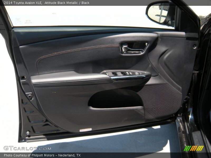 Attitude Black Metallic / Black 2014 Toyota Avalon XLE