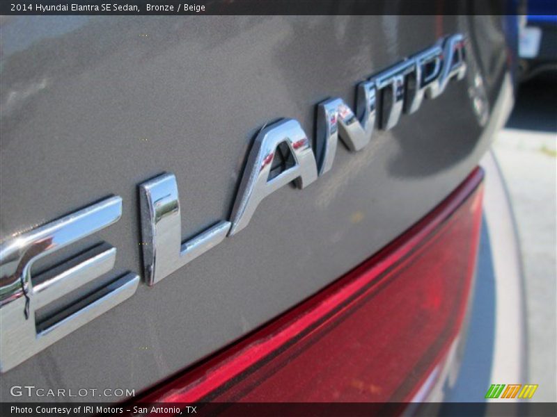 Bronze / Beige 2014 Hyundai Elantra SE Sedan