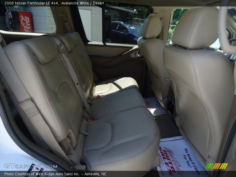 Avalanche White / Desert 2006 Nissan Pathfinder LE 4x4