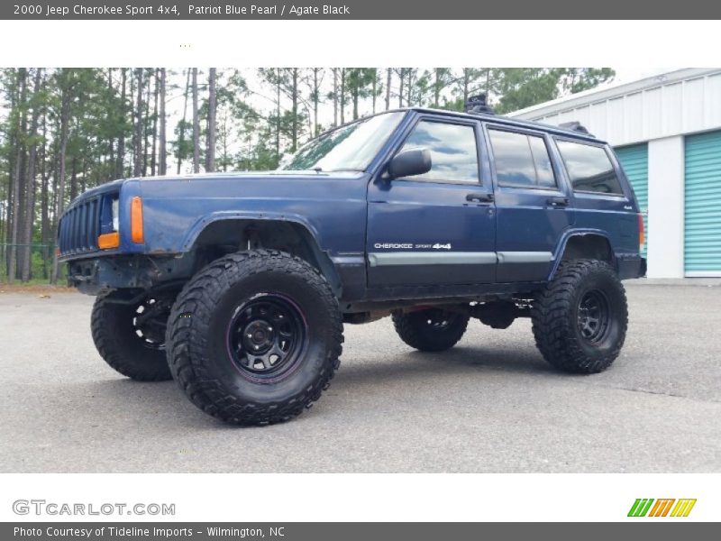 Patriot Blue Pearl / Agate Black 2000 Jeep Cherokee Sport 4x4