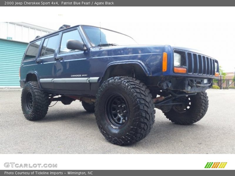 Patriot Blue Pearl / Agate Black 2000 Jeep Cherokee Sport 4x4