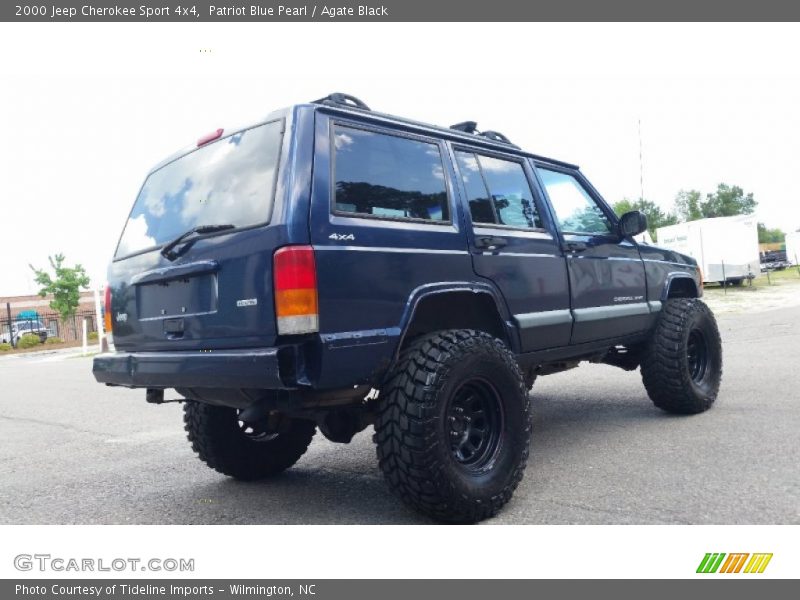 Patriot Blue Pearl / Agate Black 2000 Jeep Cherokee Sport 4x4
