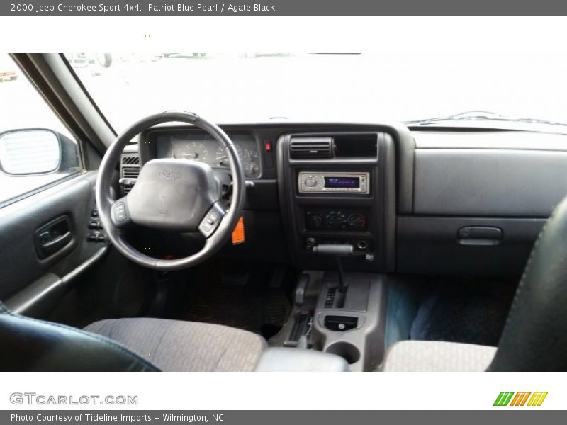 Patriot Blue Pearl / Agate Black 2000 Jeep Cherokee Sport 4x4