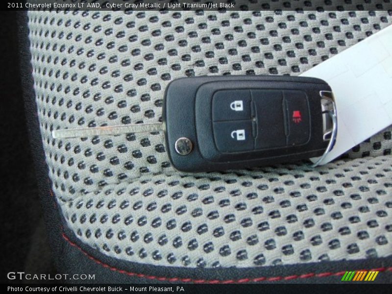 Cyber Gray Metallic / Light Titanium/Jet Black 2011 Chevrolet Equinox LT AWD
