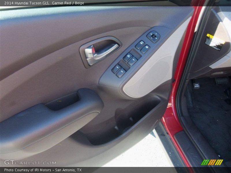 Garnet Red / Beige 2014 Hyundai Tucson GLS
