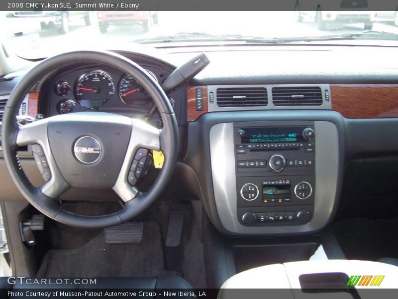 Summit White / Ebony 2008 GMC Yukon SLE