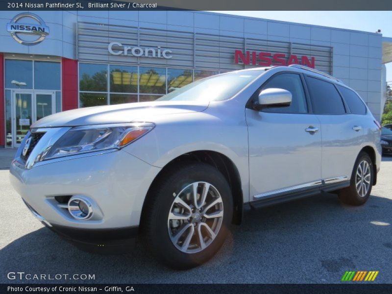 Brilliant Silver / Charcoal 2014 Nissan Pathfinder SL