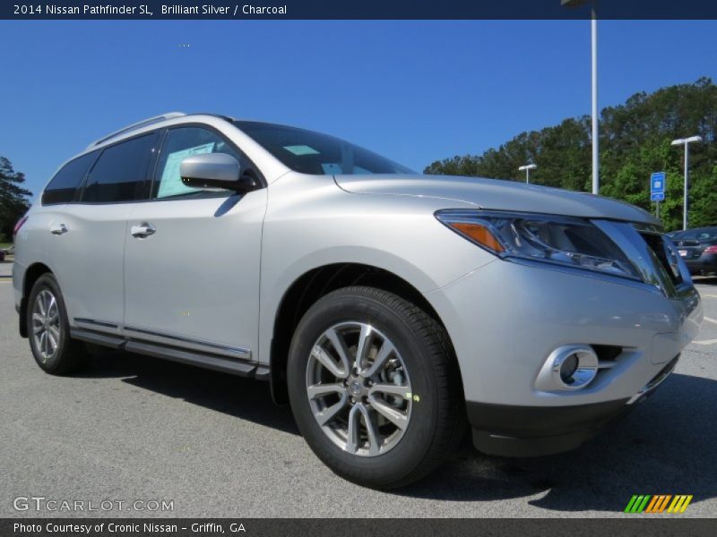 Brilliant Silver / Charcoal 2014 Nissan Pathfinder SL