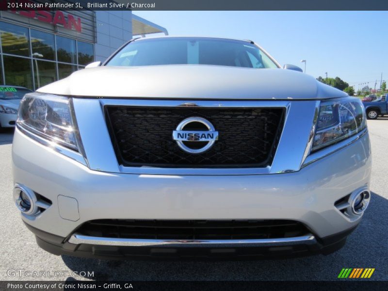 Brilliant Silver / Charcoal 2014 Nissan Pathfinder SL