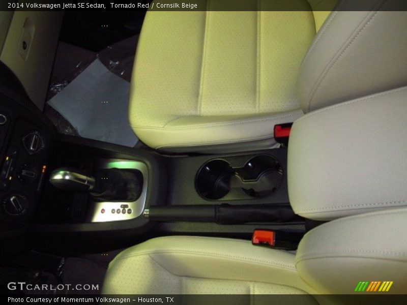 Tornado Red / Cornsilk Beige 2014 Volkswagen Jetta SE Sedan
