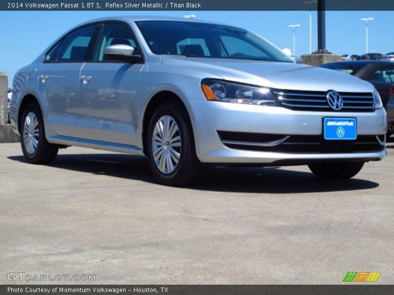 Reflex Silver Metallic / Titan Black 2014 Volkswagen Passat 1.8T S