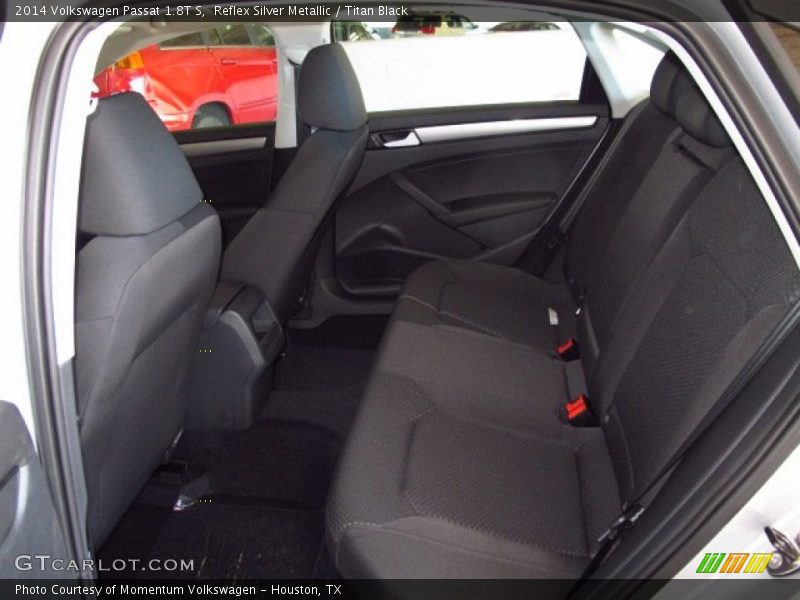 Reflex Silver Metallic / Titan Black 2014 Volkswagen Passat 1.8T S