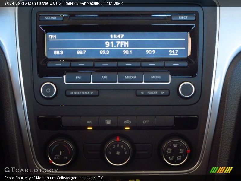 Reflex Silver Metallic / Titan Black 2014 Volkswagen Passat 1.8T S