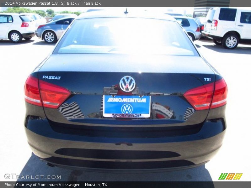 Black / Titan Black 2014 Volkswagen Passat 1.8T S