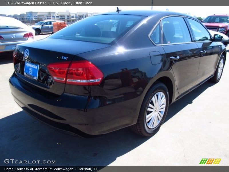 Black / Titan Black 2014 Volkswagen Passat 1.8T S