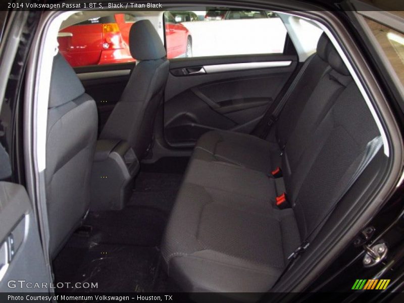 Black / Titan Black 2014 Volkswagen Passat 1.8T S