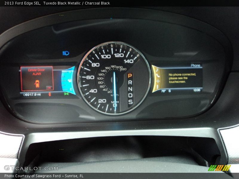 Tuxedo Black Metallic / Charcoal Black 2013 Ford Edge SEL