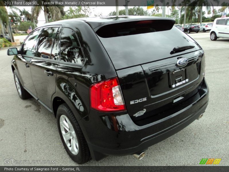 Tuxedo Black Metallic / Charcoal Black 2013 Ford Edge SEL