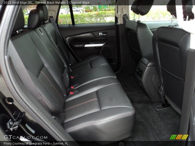 Tuxedo Black Metallic / Charcoal Black 2013 Ford Edge SEL