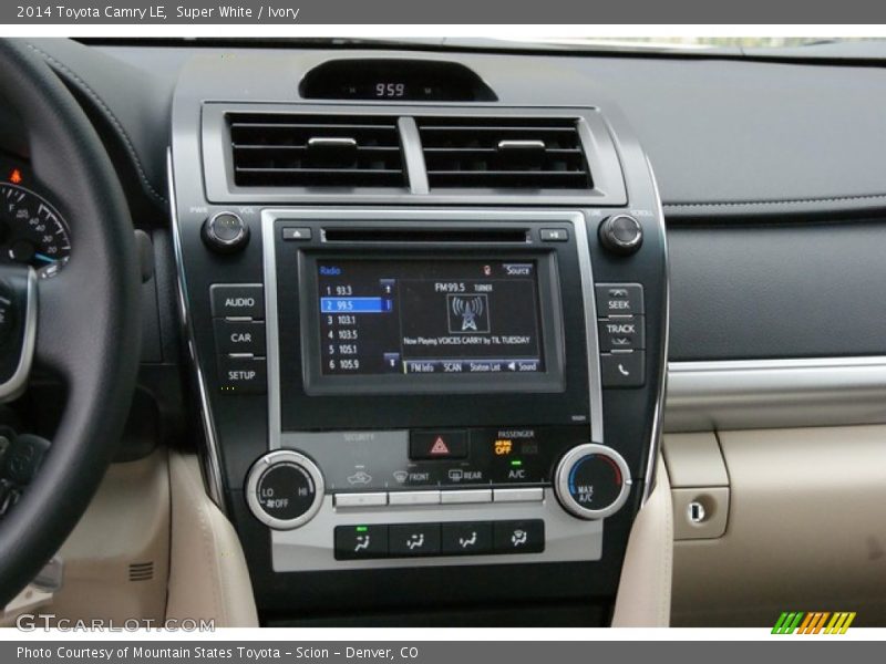Super White / Ivory 2014 Toyota Camry LE