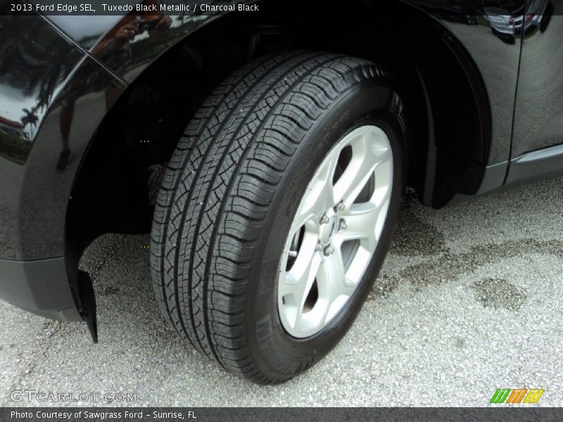 Tuxedo Black Metallic / Charcoal Black 2013 Ford Edge SEL