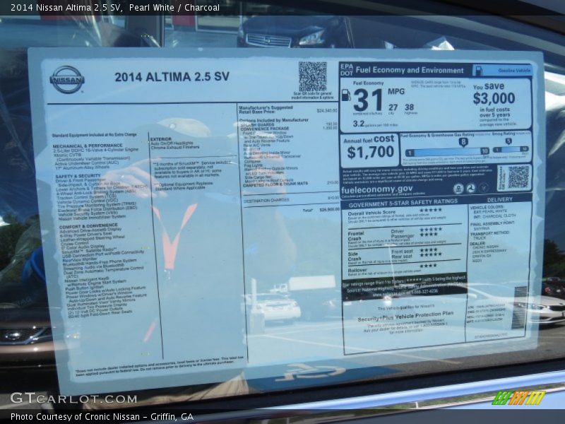 Pearl White / Charcoal 2014 Nissan Altima 2.5 SV