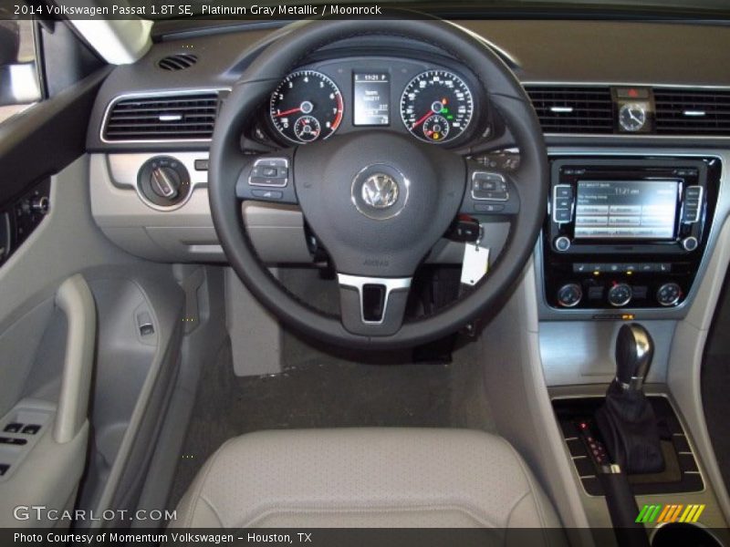Platinum Gray Metallic / Moonrock 2014 Volkswagen Passat 1.8T SE