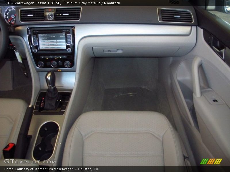 Platinum Gray Metallic / Moonrock 2014 Volkswagen Passat 1.8T SE