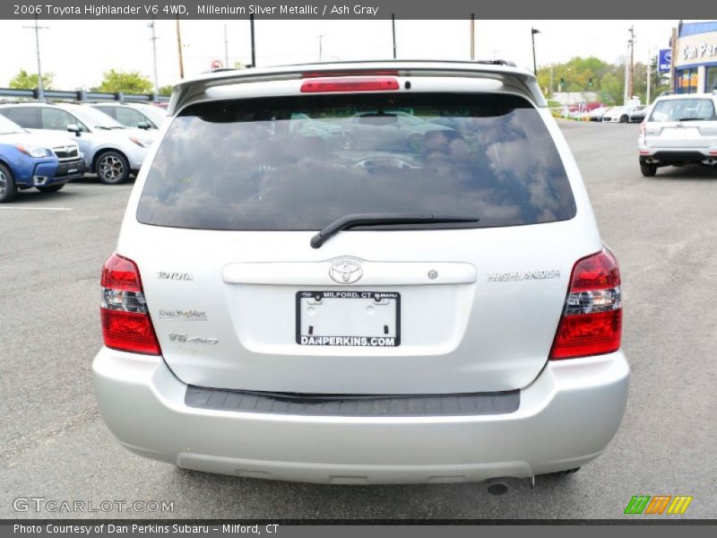 Millenium Silver Metallic / Ash Gray 2006 Toyota Highlander V6 4WD
