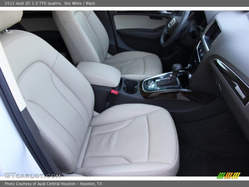 Ibis White / Black 2013 Audi Q5 2.0 TFSI quattro