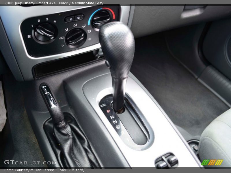 Black / Medium Slate Gray 2006 Jeep Liberty Limited 4x4