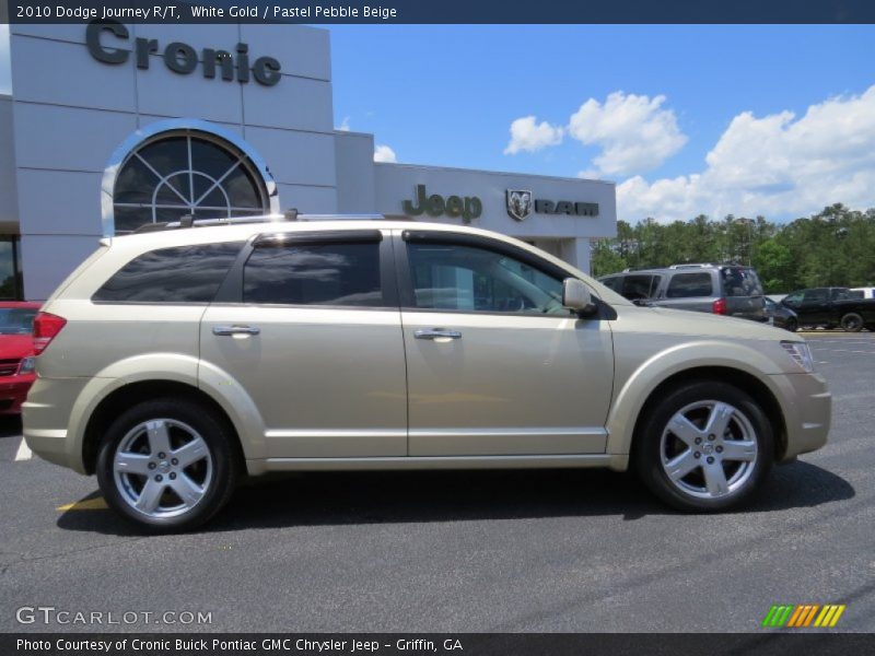 White Gold / Pastel Pebble Beige 2010 Dodge Journey R/T