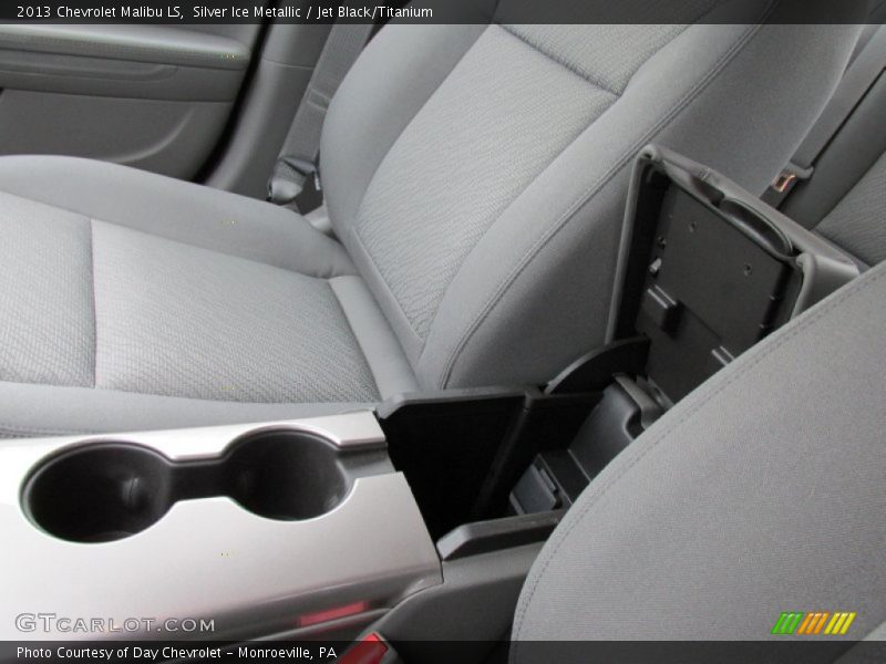 Silver Ice Metallic / Jet Black/Titanium 2013 Chevrolet Malibu LS