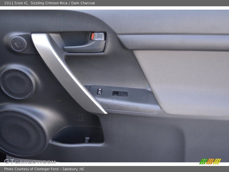 Sizziling Crimson Mica / Dark Charcoal 2011 Scion tC